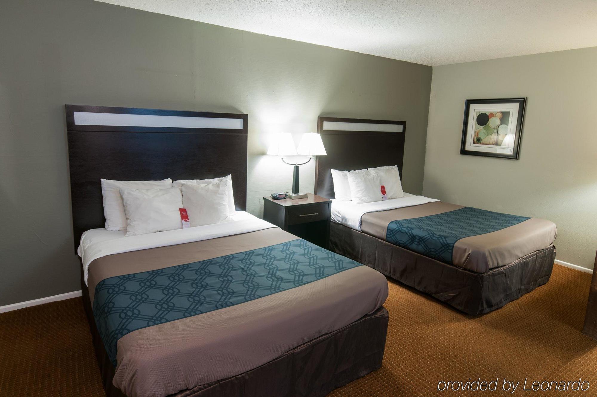 Econo Lodge Inn & Suites Yreka Bagian luar foto